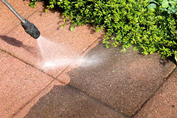 Garage Pressure Washing in Schertz, TX